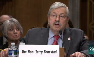布兰斯塔德(Terry Branstad)说他将“敦促中国政府与达赖喇嘛举行建设性和直接的对话”