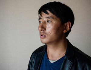 藏语维权人士扎西文色被判刑五年
