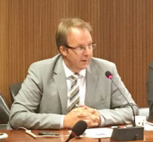 凯·穆勒 (Kai Mueller) 代表赫尔辛基人权基金会在联合国人权会议上发表的讲话