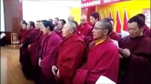 中国当局强迫藏人学唱红歌迎“七一”